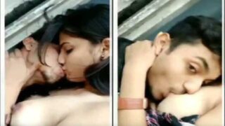 Romantic mumbai couple ajith malavika XXX porn MMS